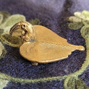 Alva Replica Brooch